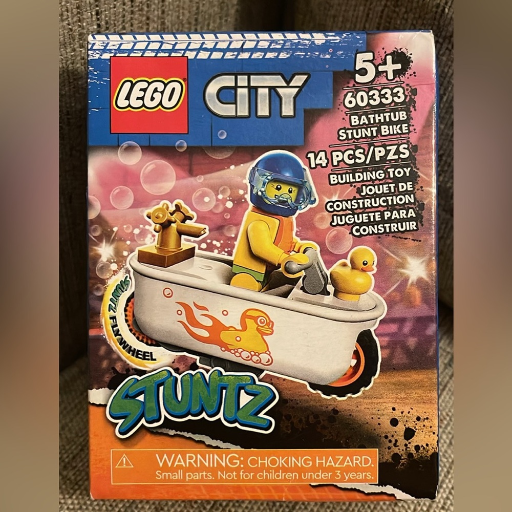 Lego City 60333 Bathtub Stunt Bike, NIB, retired